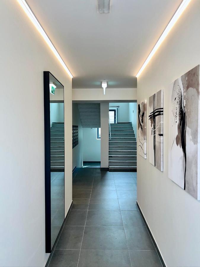Brand New Centre Apartment, Free Parking Spot Huoneisto